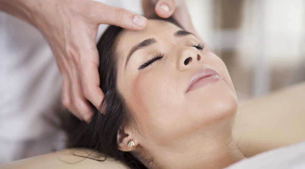 Head massage therapy